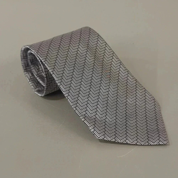 100% Silk Tie Made in Italy - Mara by Countess Mara‎ - Picture 1 of 6